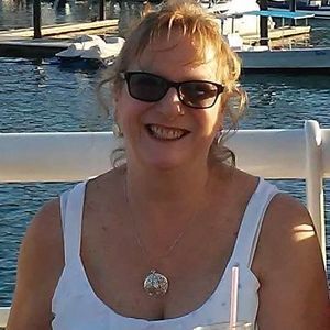 Meet your Posher, Christy